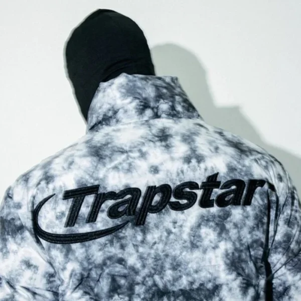 Trapstar Hyperdrive Batik Stepp Jacket - Image 3